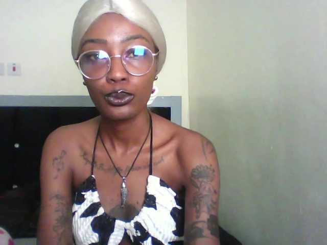 Calin33 live cam on BongaCams