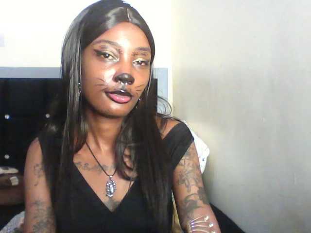 Calin33 live cam on BongaCams