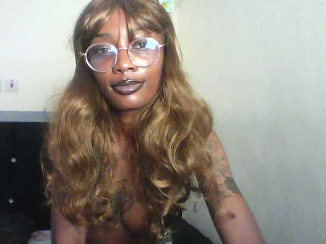 Calin33 live cam on BongaCams