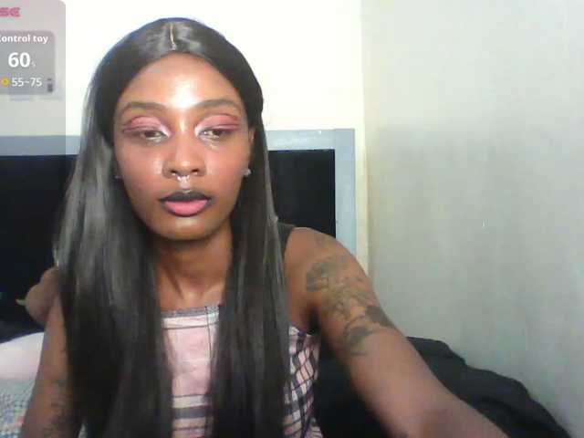 Veegee live cam preview
