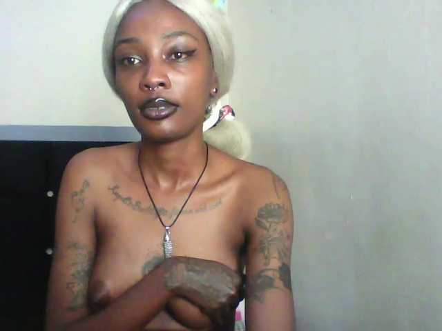 Calin33 live cam on BongaCams