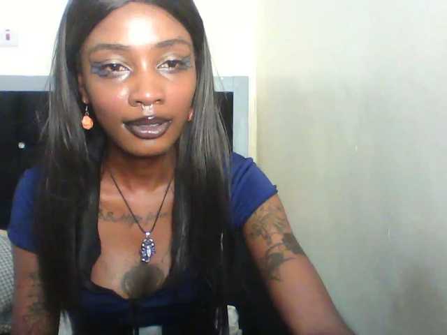 Calin33, en vivo ahora en BongaCams