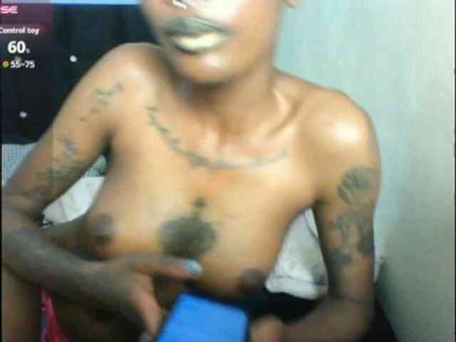 Model: Veegee
