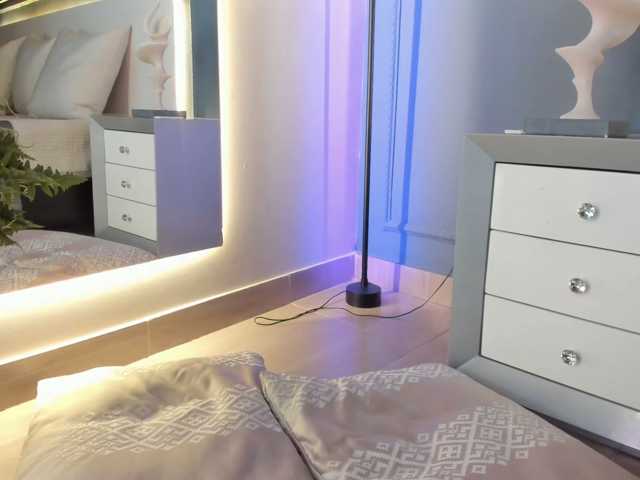 KatyaKozlov live cam on BongaCams