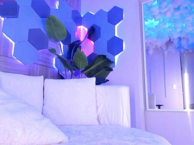 KatyaKozlov's BongaCams show and profile