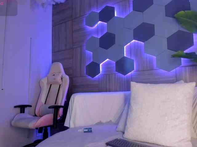 KatyaKozlov webcam