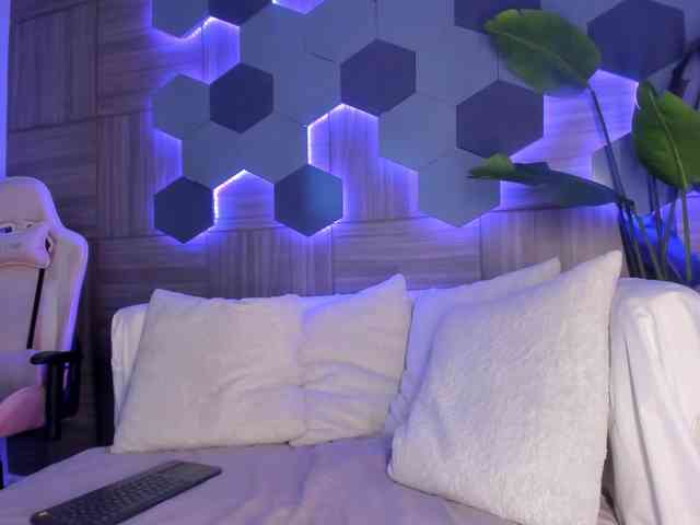KatyaKozlov webcam