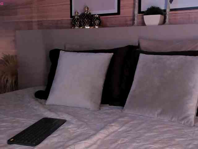 KatyaKozlov webcam
