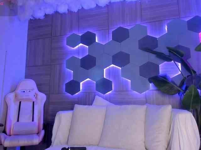 KatyaKozlov webcam