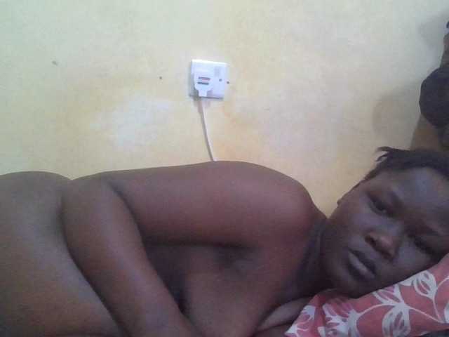 ebony-vannilah live cam on BongaCams