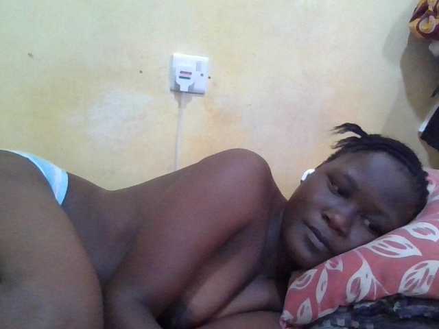 ebony-vannilah live cam on BongaCams