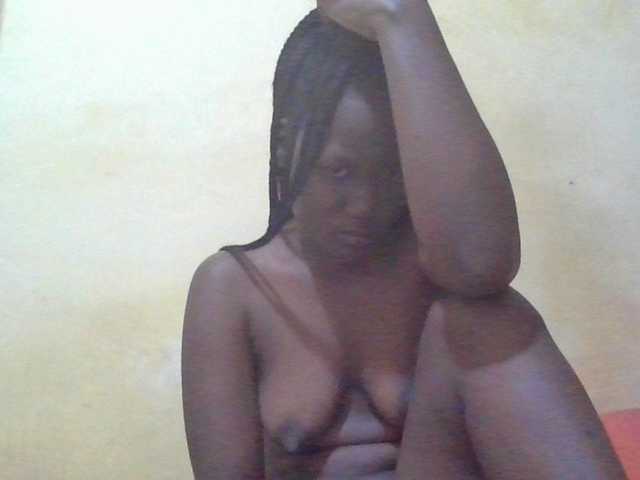 ebony-vannilah live cam on BongaCams