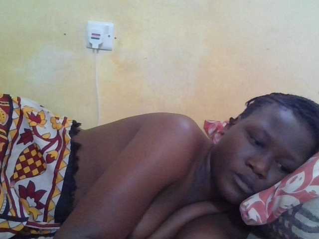 ebony-vannilah live cam on BongaCams
