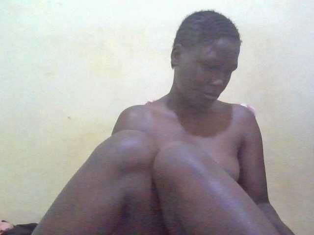 ebony-vannilah live cam on BongaCams