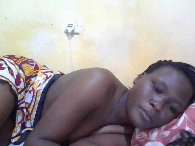 ebony-vannilah live cam on BongaCams