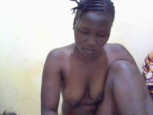 ebony-vannilah live cam on BongaCams