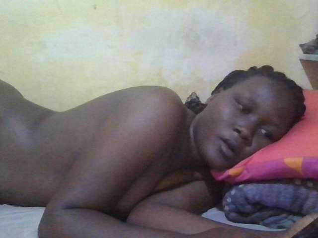ebony-vannilah live cam on BongaCams