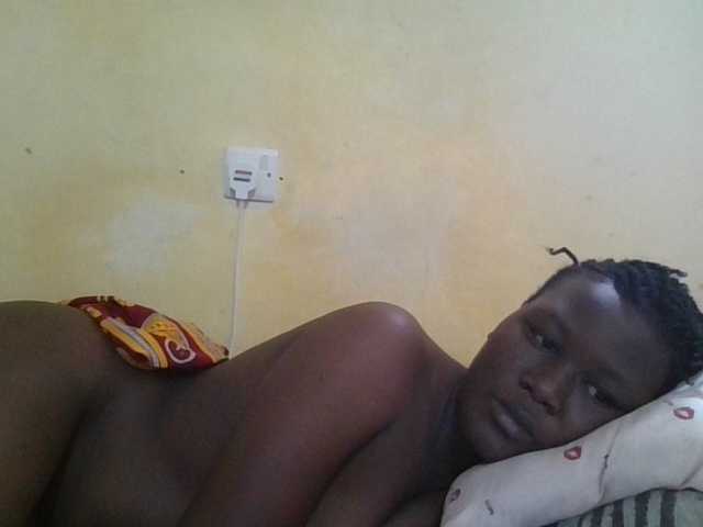 ebony-vannilah live cam on BongaCams