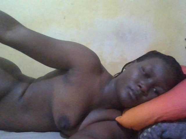 ebony-vannilah live cam on BongaCams