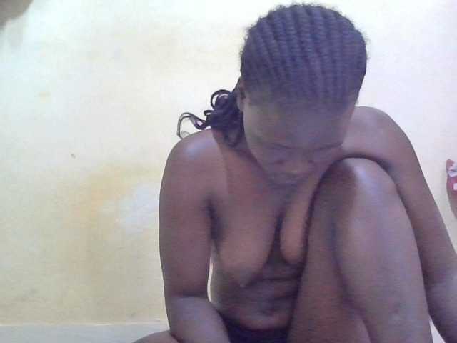 ebony-vannilah live cam on BongaCams
