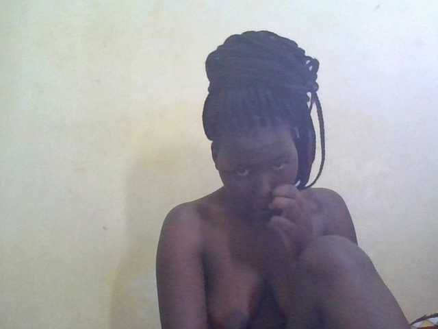 ebony-vannilah live cam on BongaCams
