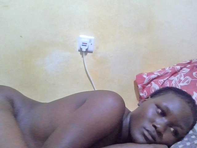 ebony-vannilah live cam on BongaCams