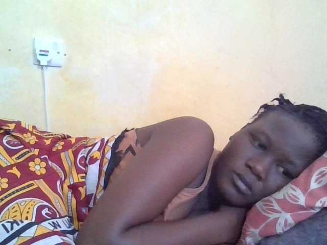 ebony-vannilah live cam on BongaCams