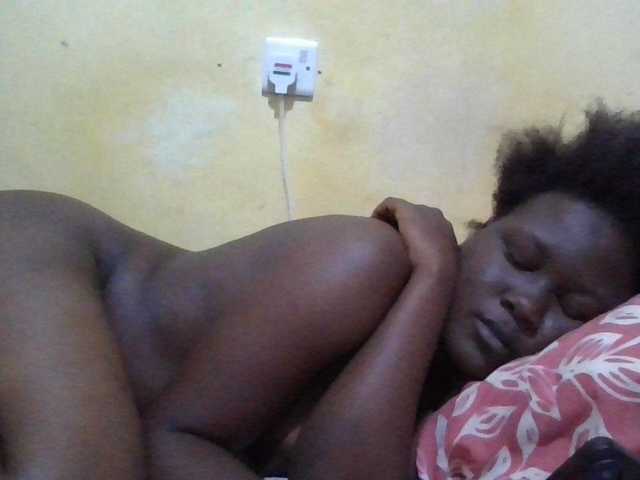 ebony-vannilah live cam on BongaCams