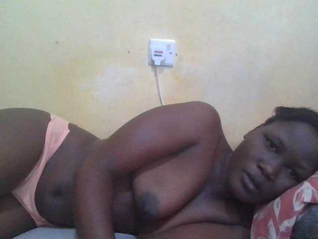 ebony-vannilah live cam on BongaCams