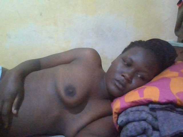 ebony-vannilah live cam on BongaCams
