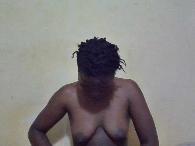 ebony-vannilah live cam on BongaCams