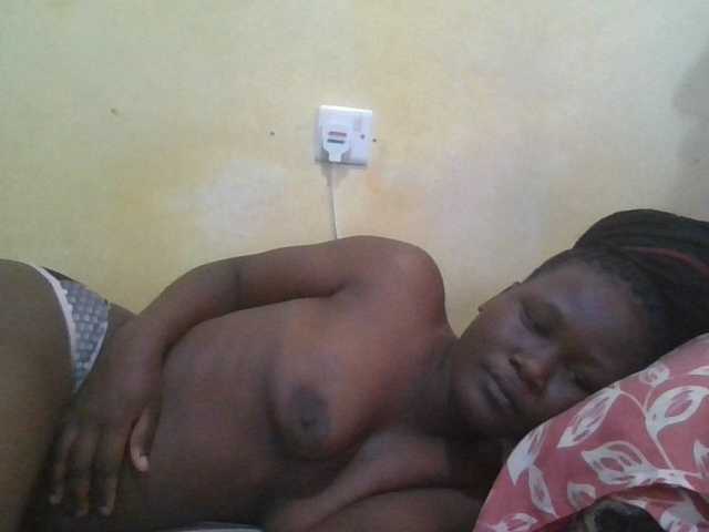 ebony-vannilah live cam on BongaCams