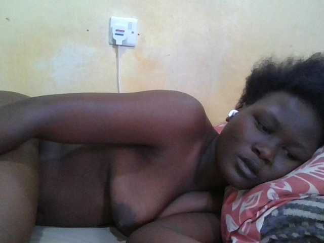 ebony-vannilah live cam on BongaCams