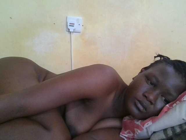ebony-vannilah live cam on BongaCams