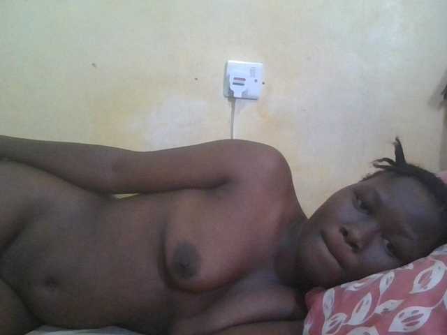 ebony-vannilah live cam on BongaCams