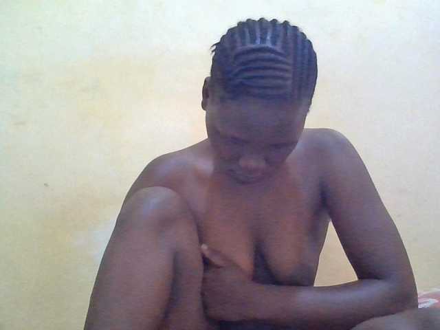 ebony-vannilah live cam on BongaCams