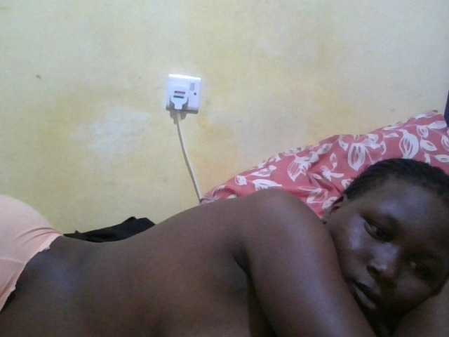 ebony-vannilah live cam on BongaCams