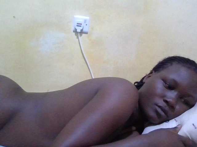ebony-vannilah live cam on BongaCams