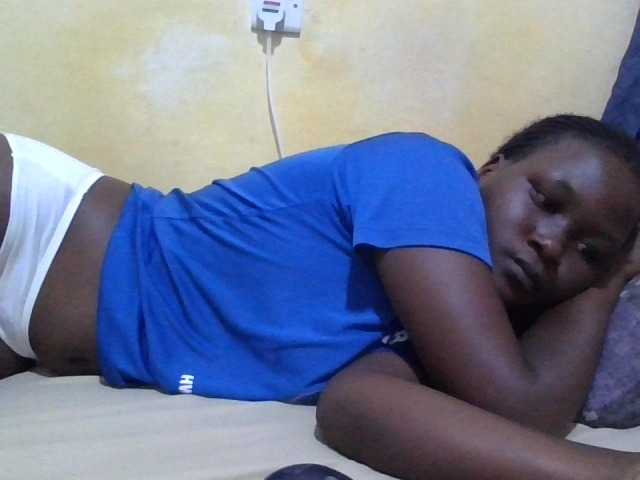 ebony-vannilah live cam on BongaCams