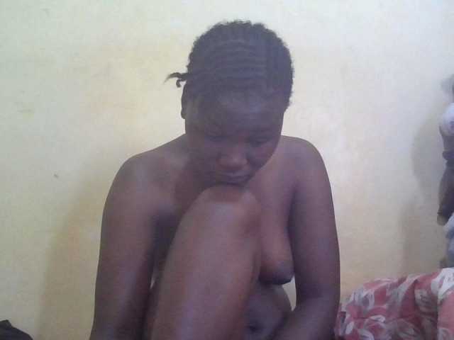 ebony-vannilah live cam on BongaCams