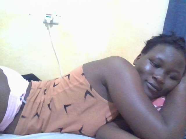ebony-vannilah live cam on BongaCams
