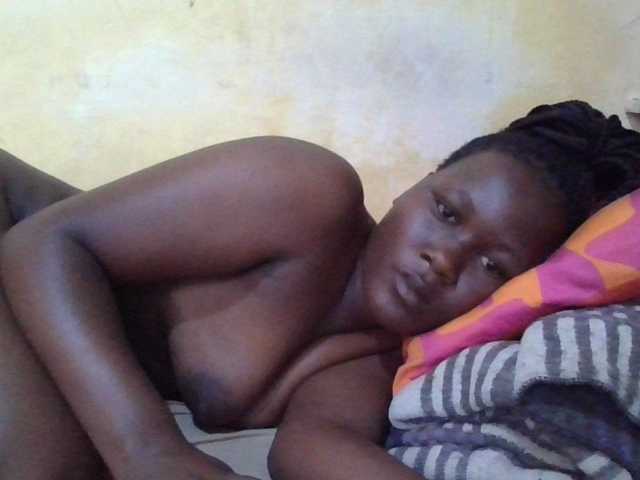 ebony-vannilah live cam on BongaCams