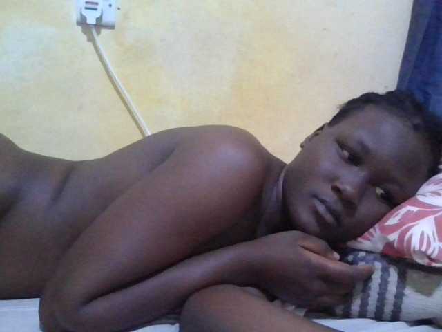 ebony-vannilah live cam on BongaCams