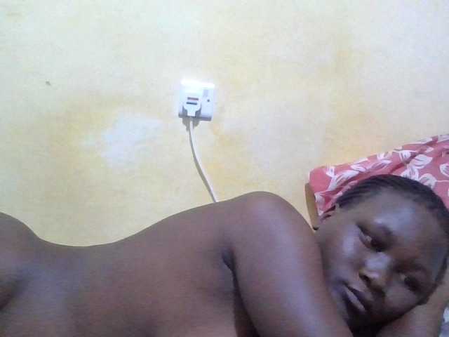ebony-vannilah live cam on BongaCams