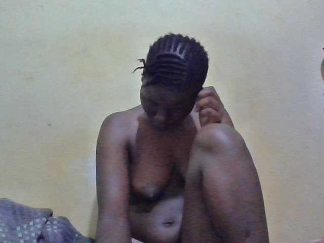 ebony-vannilah live cam on BongaCams