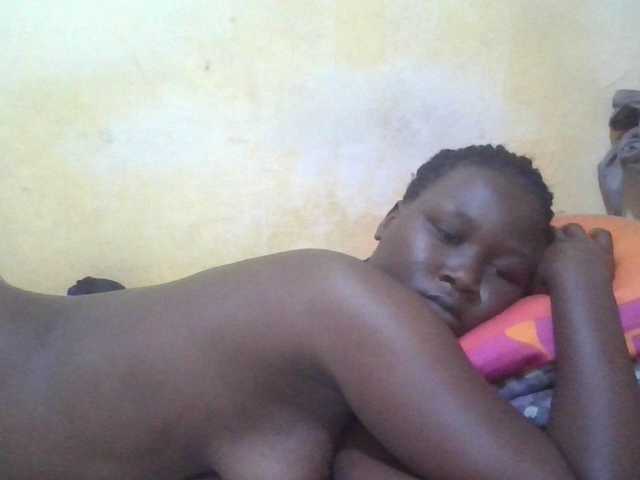 ebony-vannilah live cam on BongaCams
