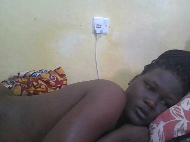 ebony-vannilah live cam on BongaCams