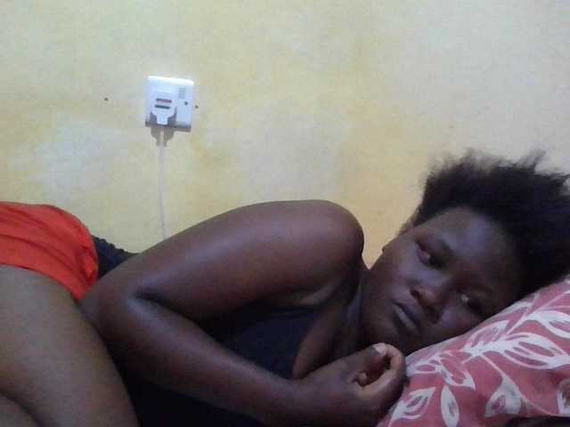 ebony-vannilah live cam on BongaCams
