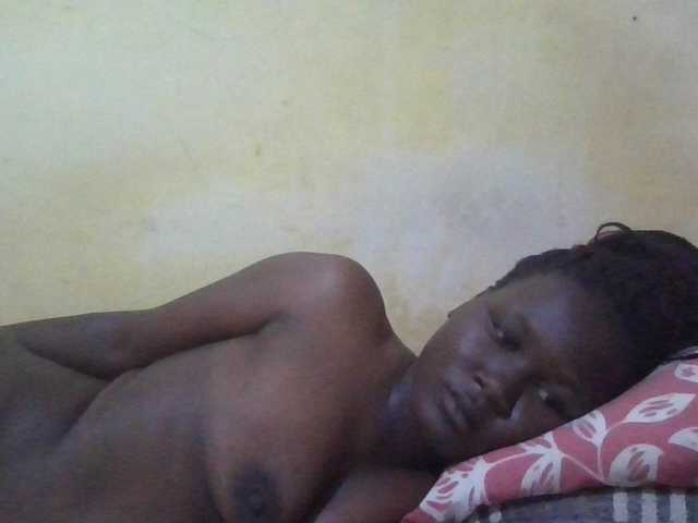 ebony-vannilah live cam on BongaCams