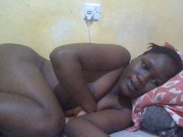 ebony-vannilah live cam on BongaCams